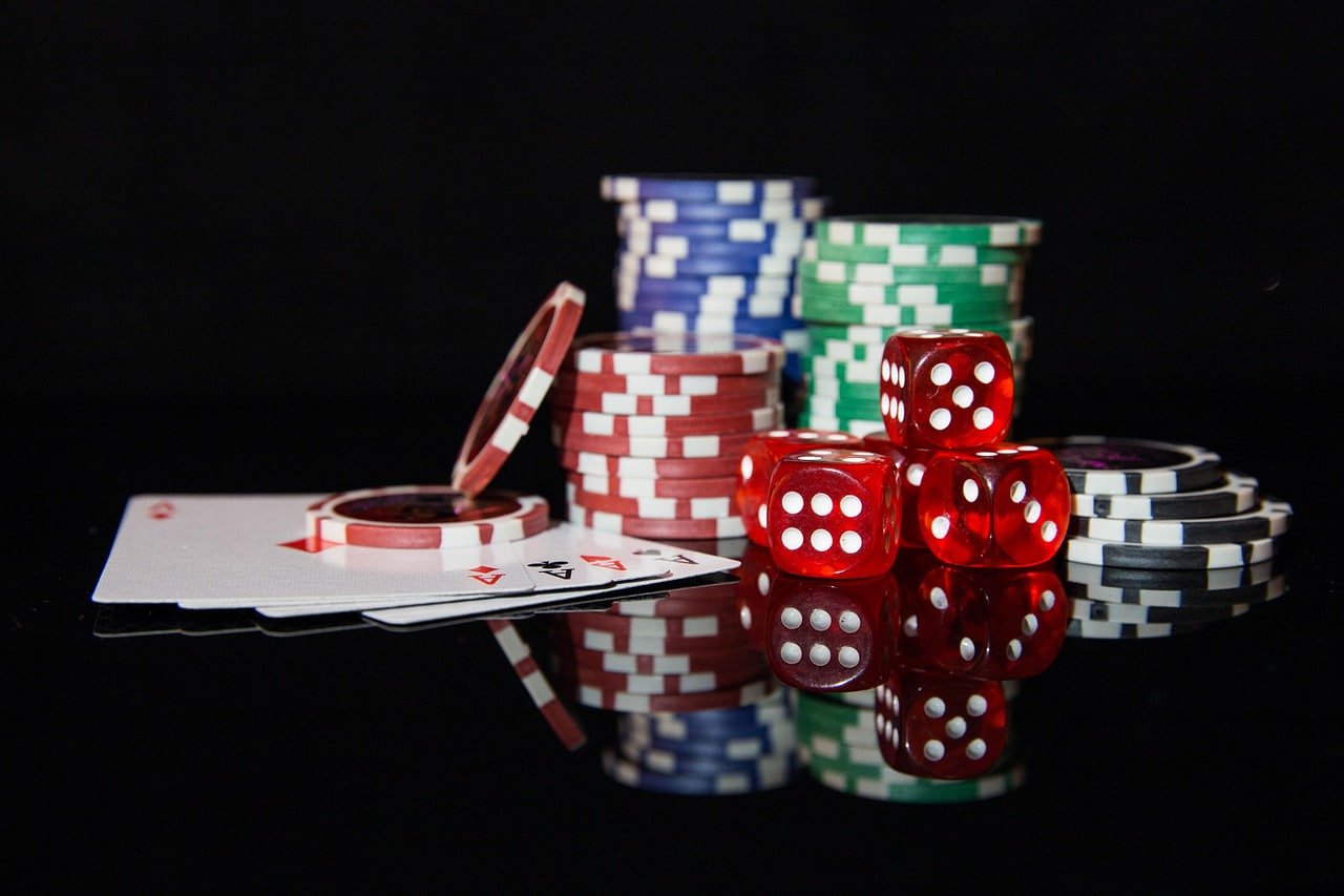 Classic Slots သုံးလိုင်း reel ဂိမ်းများ